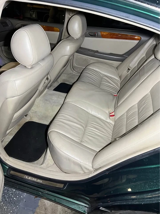 2000 Lexus GS 2nd Gen - Image 3 of 3