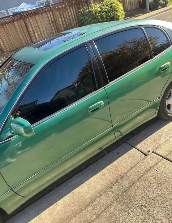 2000 Lexus GS 2nd Gen - Image 3 of 9