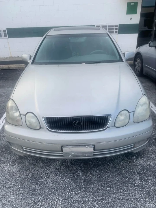 2000 Lexus GS 2nd Gen - Image 4 of 4