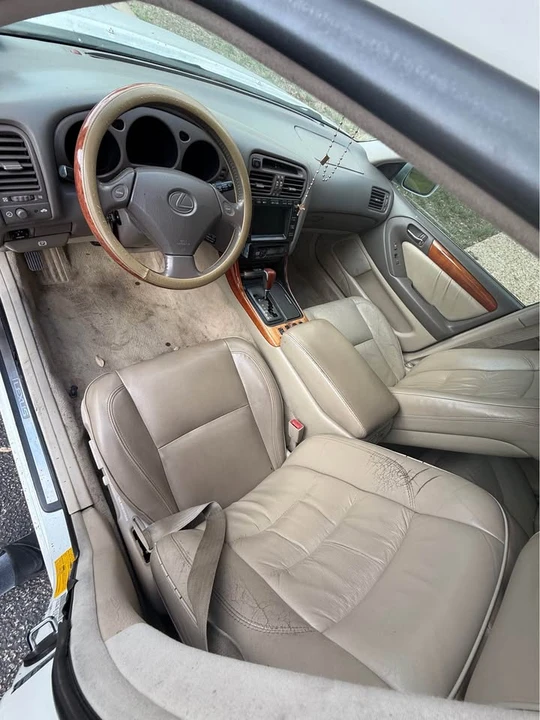 2000 Lexus GS 2nd Gen - Image 7 of 7