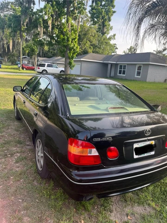 2000 Lexus GS 2nd Gen - Image 4 of 10