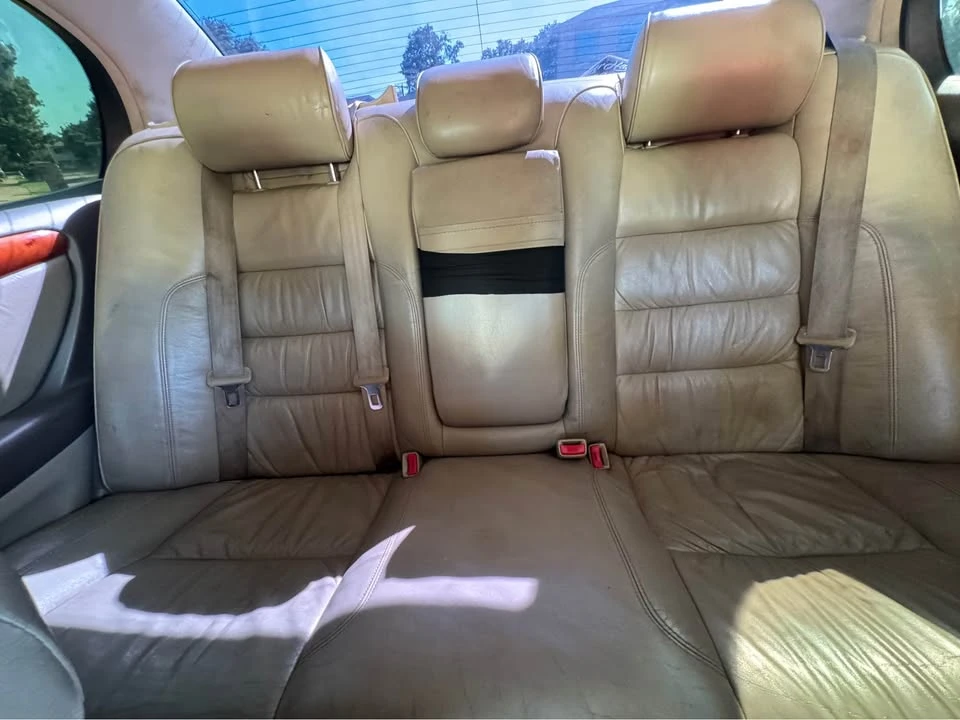 2000 Lexus GS 2nd Gen - Image 11 of 20