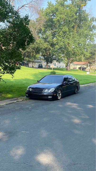 2000 Lexus GS 2nd Gen - Image 7 of 9