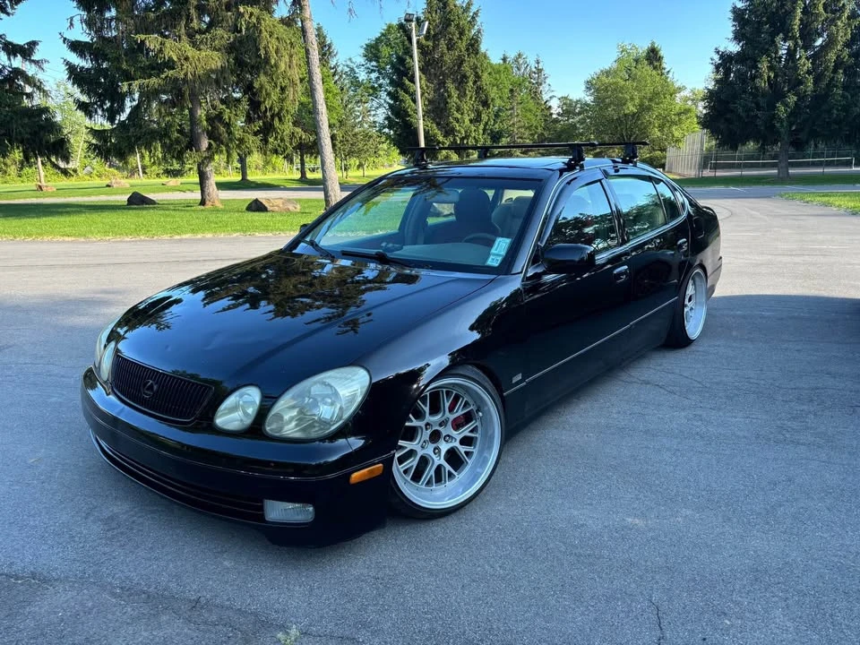 2000 Lexus GS 2nd Gen - Image 2 of 9