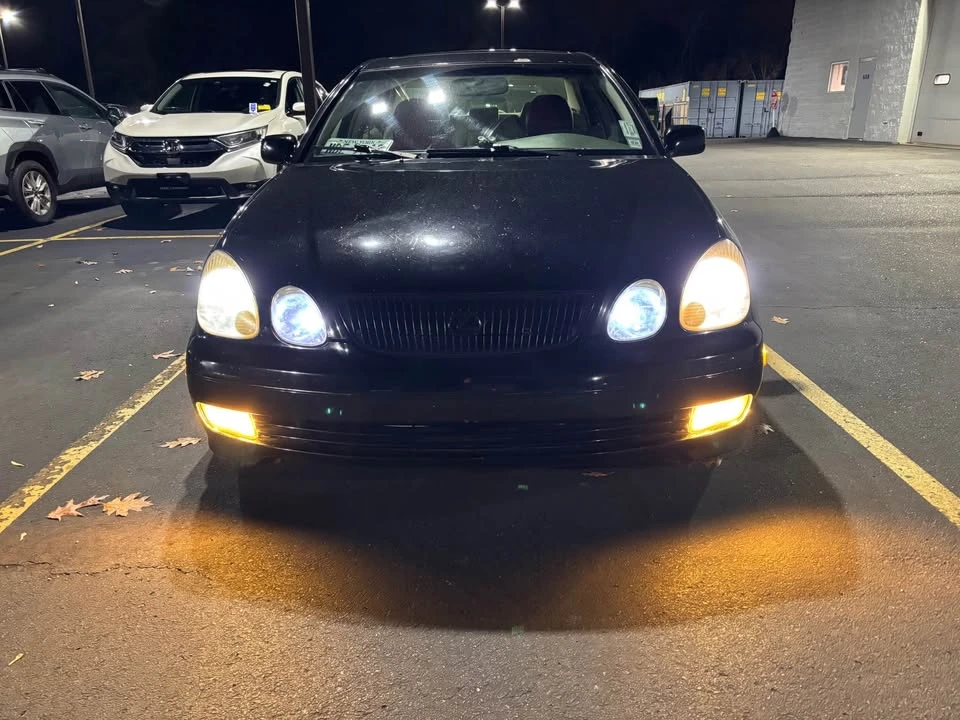 2000 Lexus GS 2nd Gen - Image 9 of 9