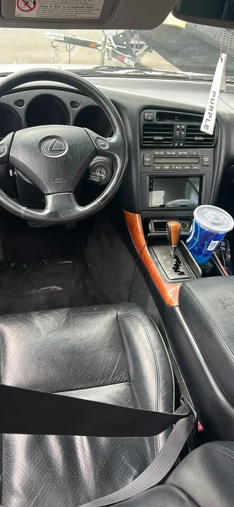 2000 Lexus GS 2nd Gen - Image 6 of 6