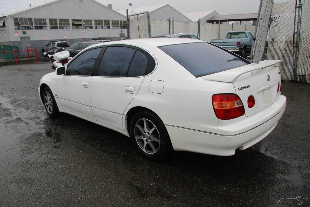 2000 Lexus GS 2nd Gen - Image 4 of 21