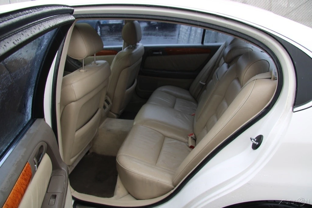 2000 Lexus GS 2nd Gen - Image 21 of 21