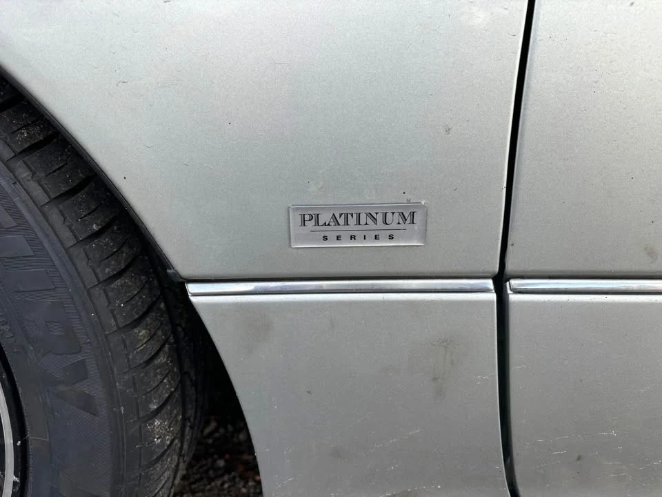 2000 Lexus GS 2nd Gen - Image 6 of 7