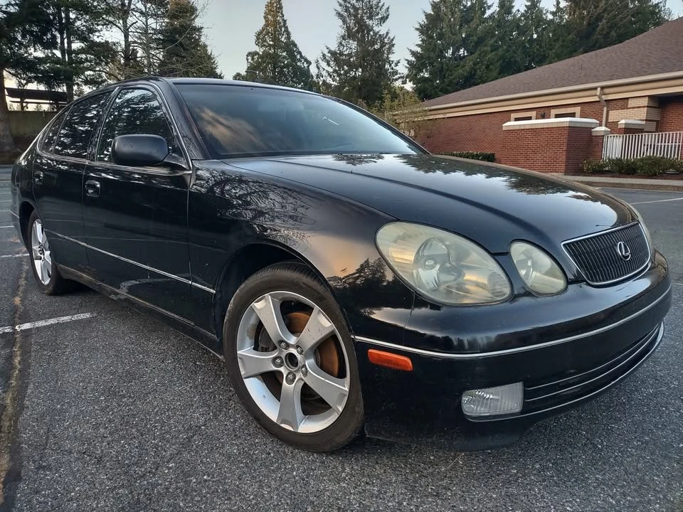 2000 Lexus GS 2nd Gen - Image 3 of 10