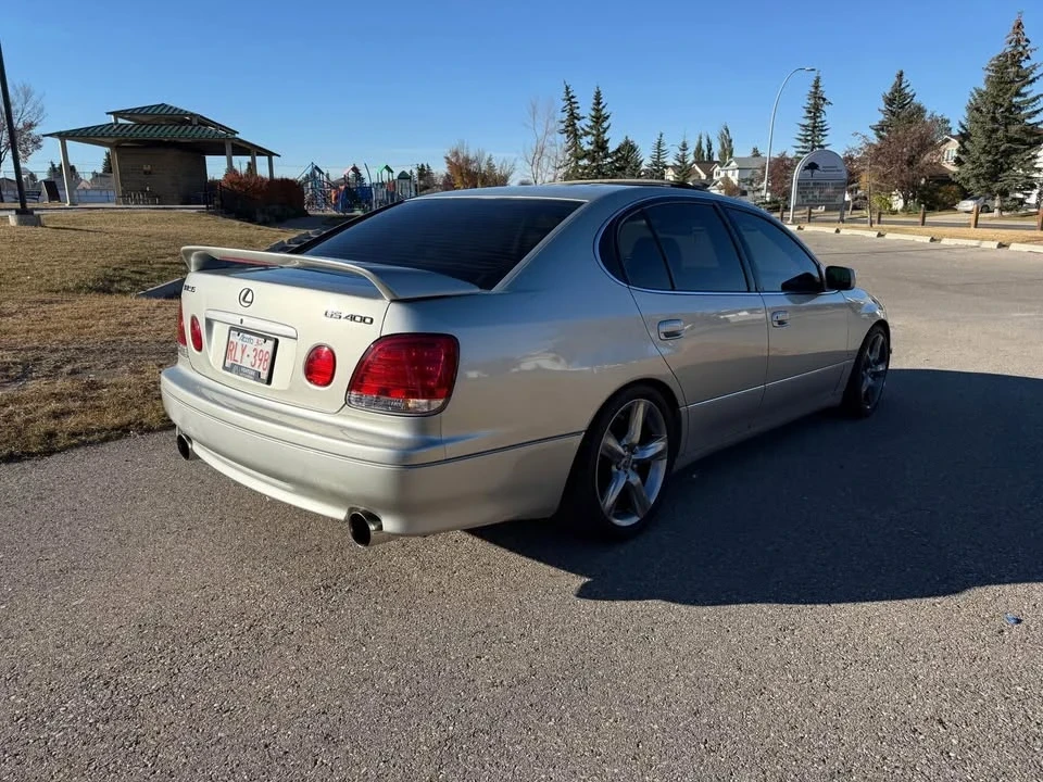 2000 Lexus GS 2nd Gen - Image 4 of 10