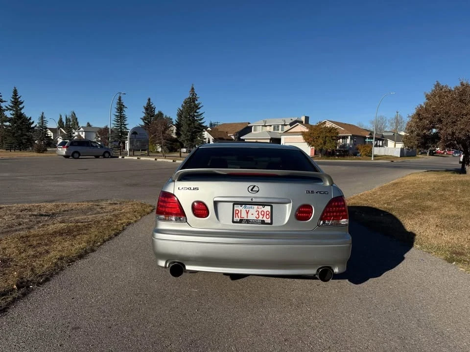 2000 Lexus GS 2nd Gen - Image 6 of 10