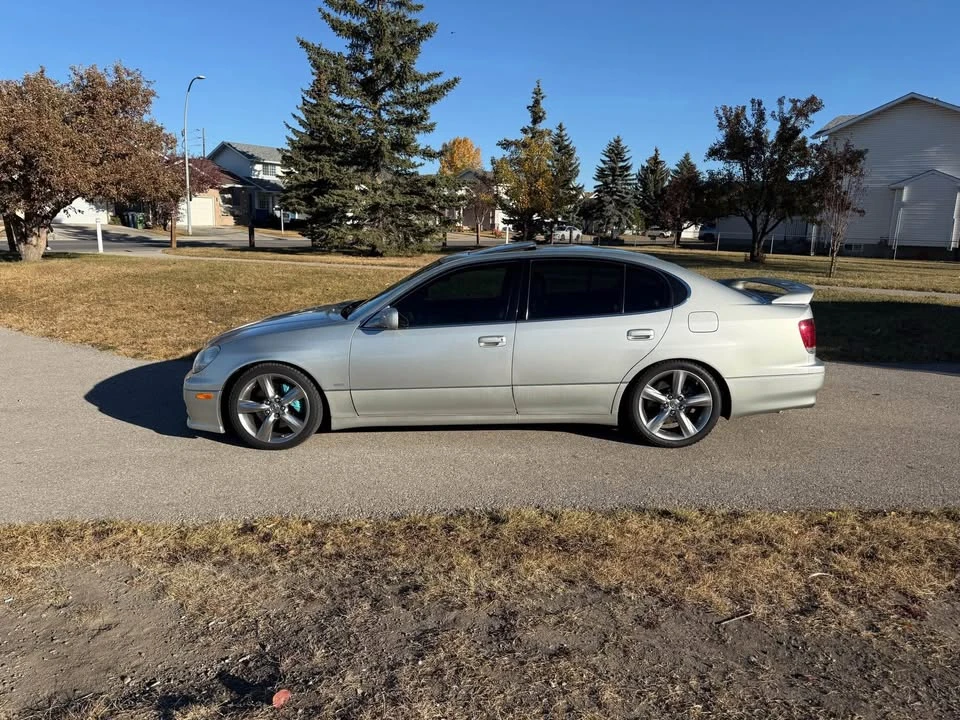 2000 Lexus GS 2nd Gen - Image 3 of 10