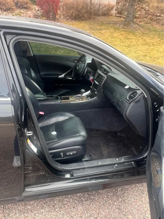 2000 Lexus IS 1st Gen - Image 3 of 8