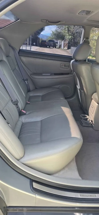 2000 Lexus IS 1st Gen - Image 4 of 12