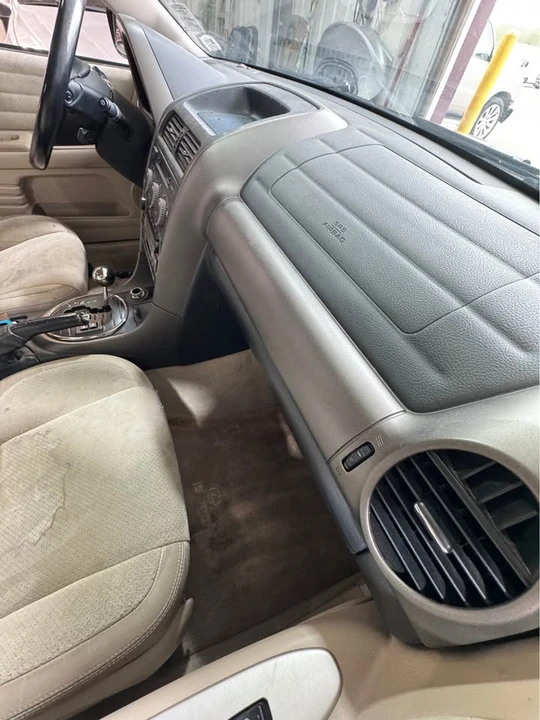 2000 Lexus IS 1st Gen - Image 6 of 10