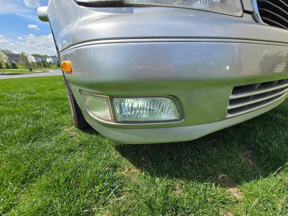 2000 Lexus LS 2nd Gen - Image 10 of 31