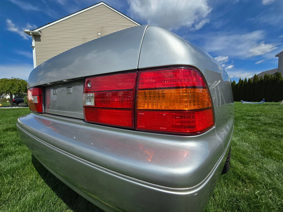 2000 Lexus LS 2nd Gen - Image 26 of 31
