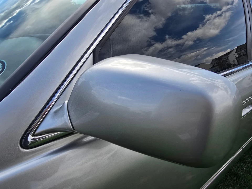 2000 Lexus LS 2nd Gen - Image 15 of 31