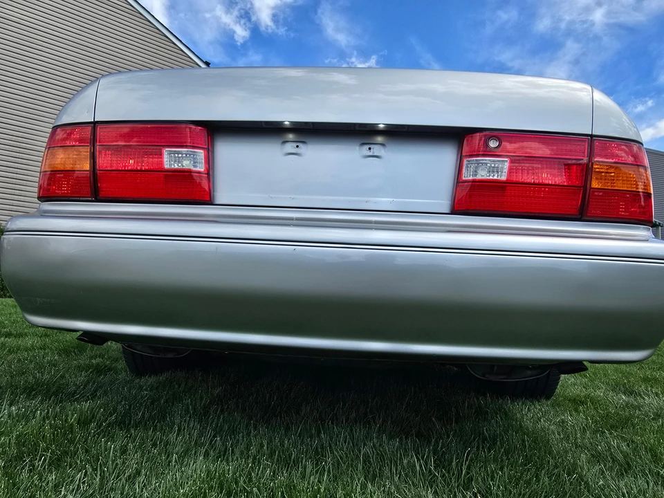 2000 Lexus LS 2nd Gen - Image 22 of 31