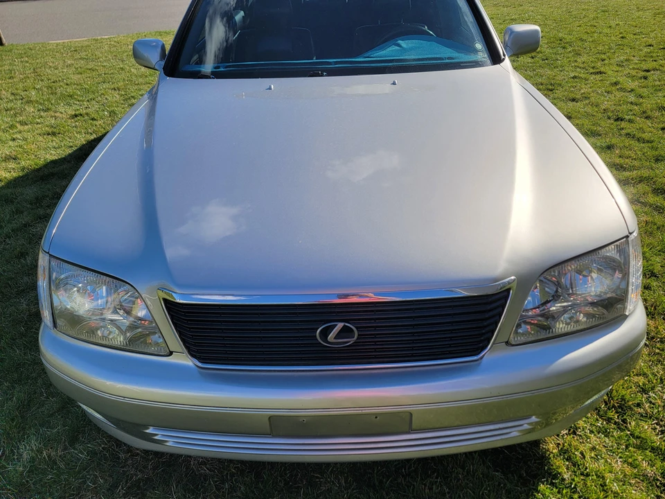 2000 Lexus LS 2nd Gen - Image 19 of 31