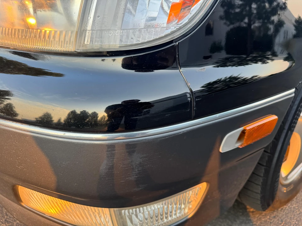 2000 Lexus LS 2nd Gen - Image 21 of 31