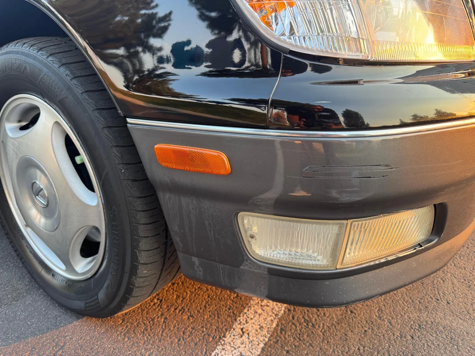 2000 Lexus LS 2nd Gen - Image 12 of 31