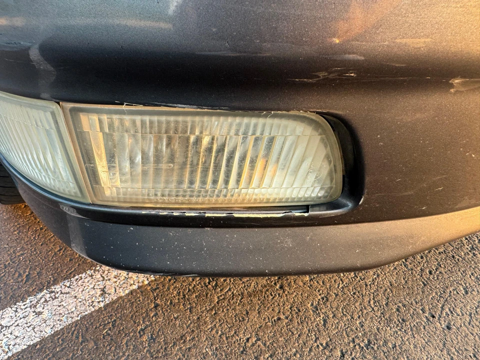2000 Lexus LS 2nd Gen - Image 13 of 31