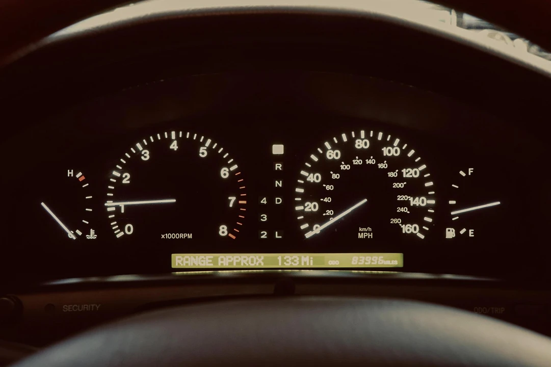 2000 Lexus LS 2nd Gen - Image 28 of 31