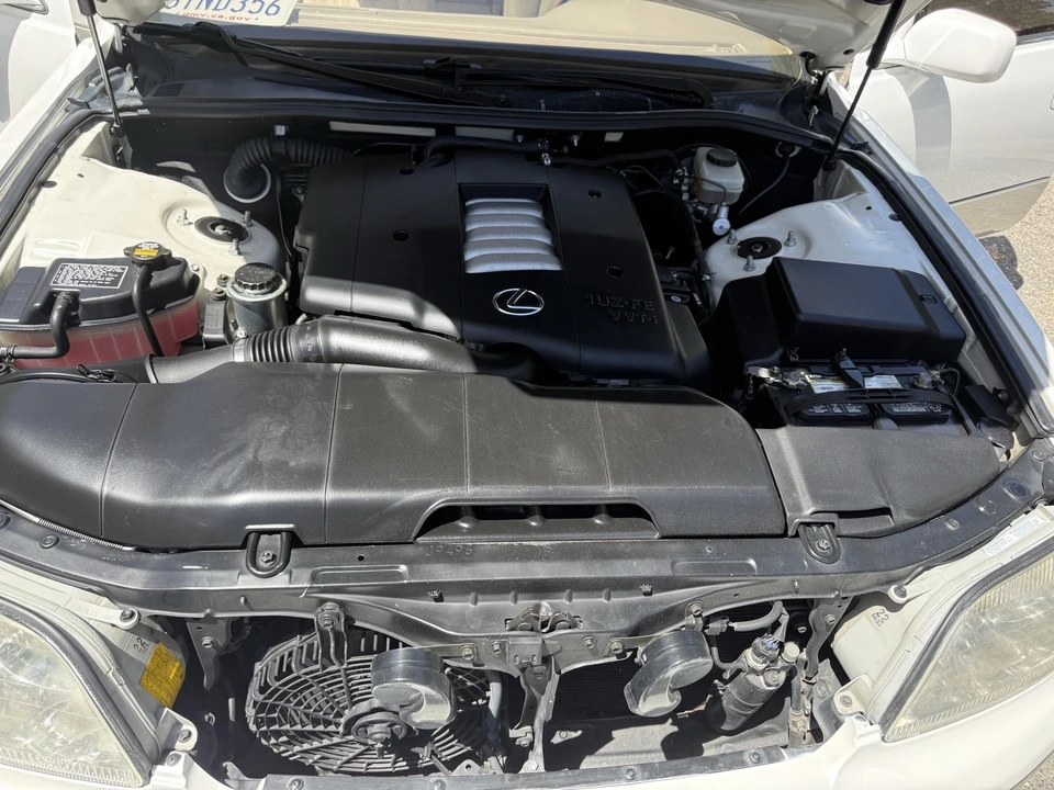 2000 Lexus LS 2nd Gen - Image 14 of 16