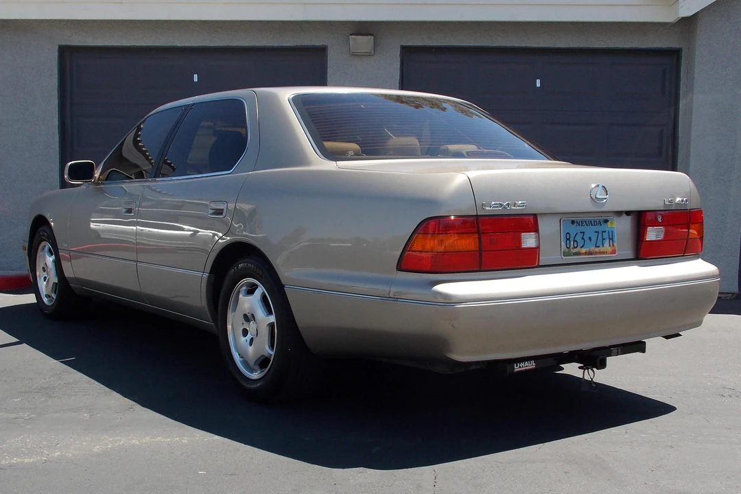 2000 Lexus LS 2nd Gen - Image 4 of 5