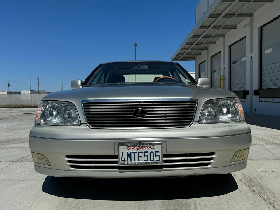 2000 Lexus LS 2nd Gen - Image 6 of 31