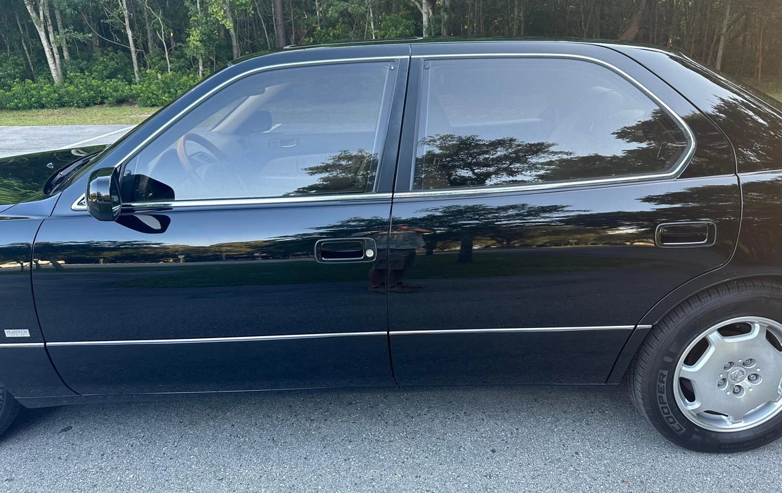 2000 Lexus LS 2nd Gen - Image 29 of 31