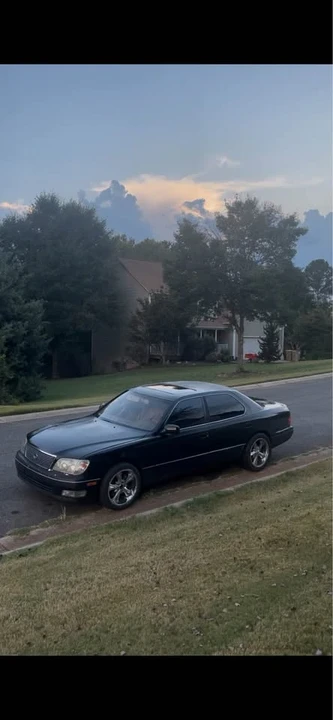 2000 Lexus LS 2nd Gen - Image 3 of 5