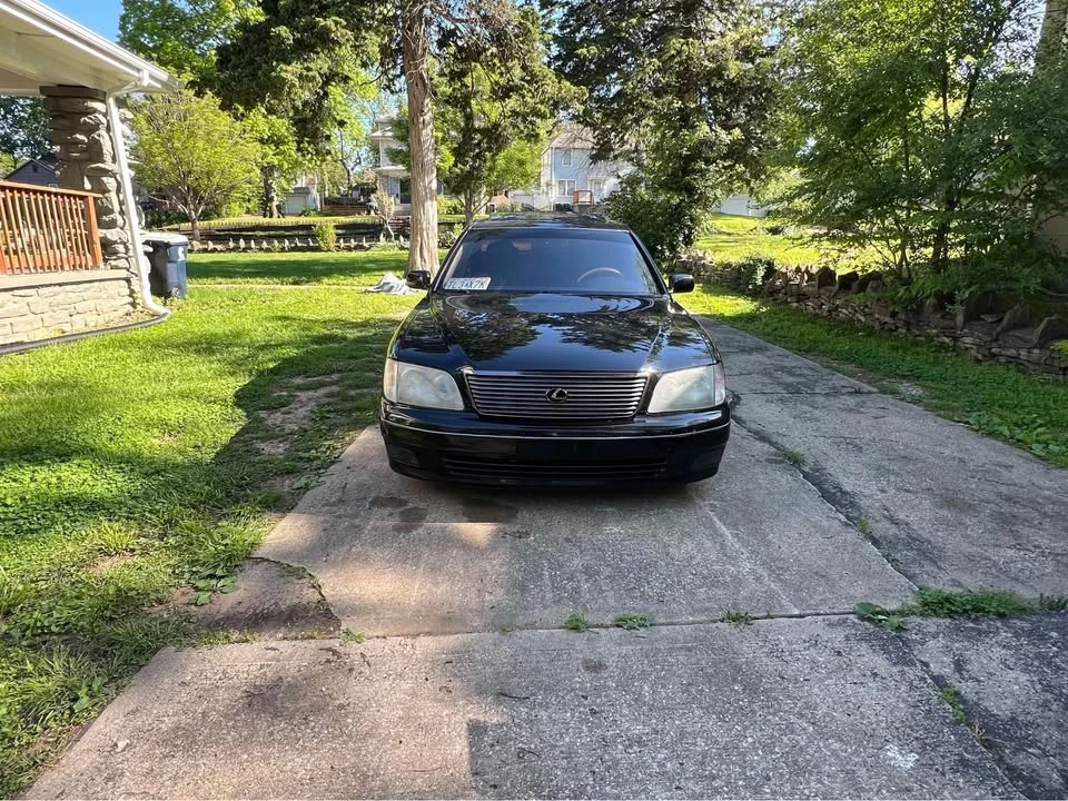 2000 Lexus LS 2nd Gen - Image 6 of 20
