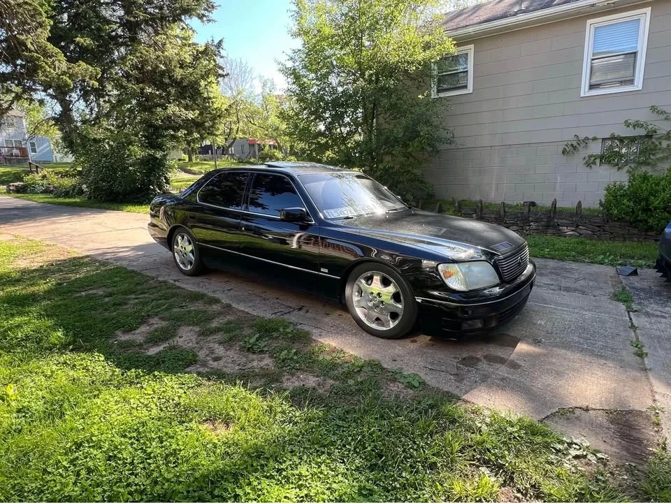 2000 Lexus LS 2nd Gen - Image 7 of 20