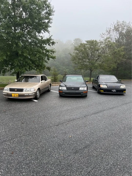 2000 Lexus LS 2nd Gen - Image 14 of 14