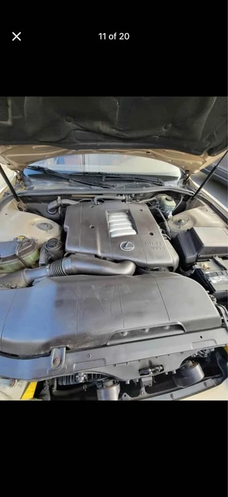 2000 Lexus LS 2nd Gen - Image 10 of 17