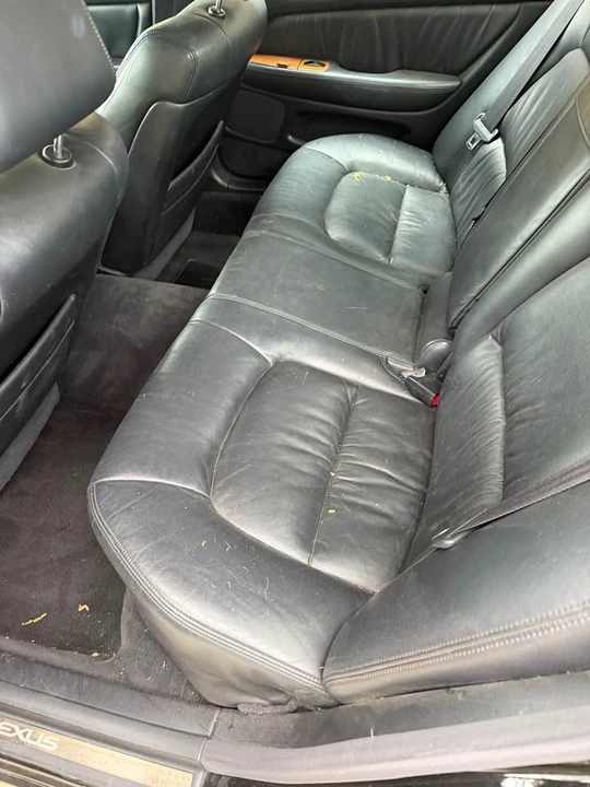 2000 Lexus LS 2nd Gen - Image 4 of 6