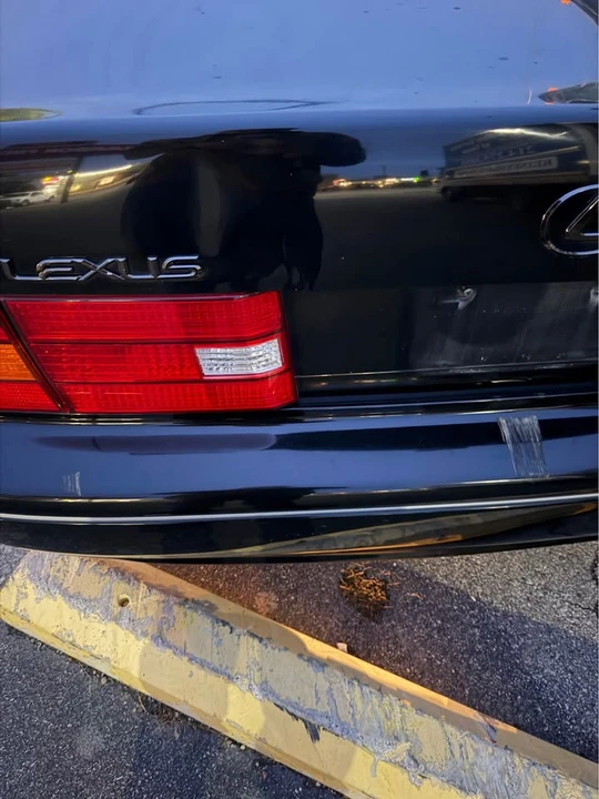 2000 Lexus LS 2nd Gen - Image 6 of 6