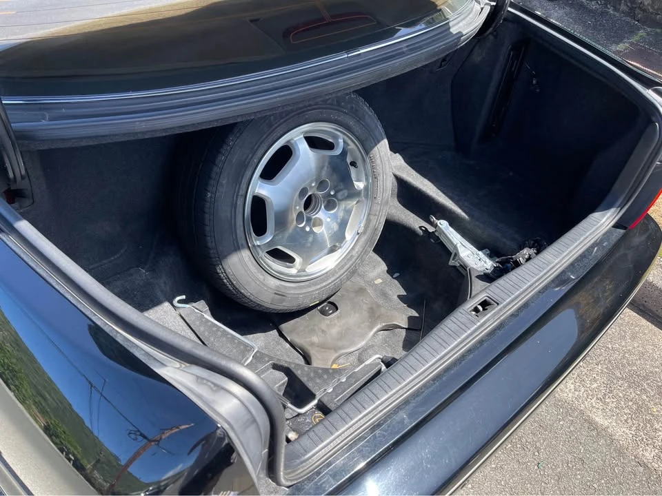 2000 Lexus LS 2nd Gen - Image 7 of 20