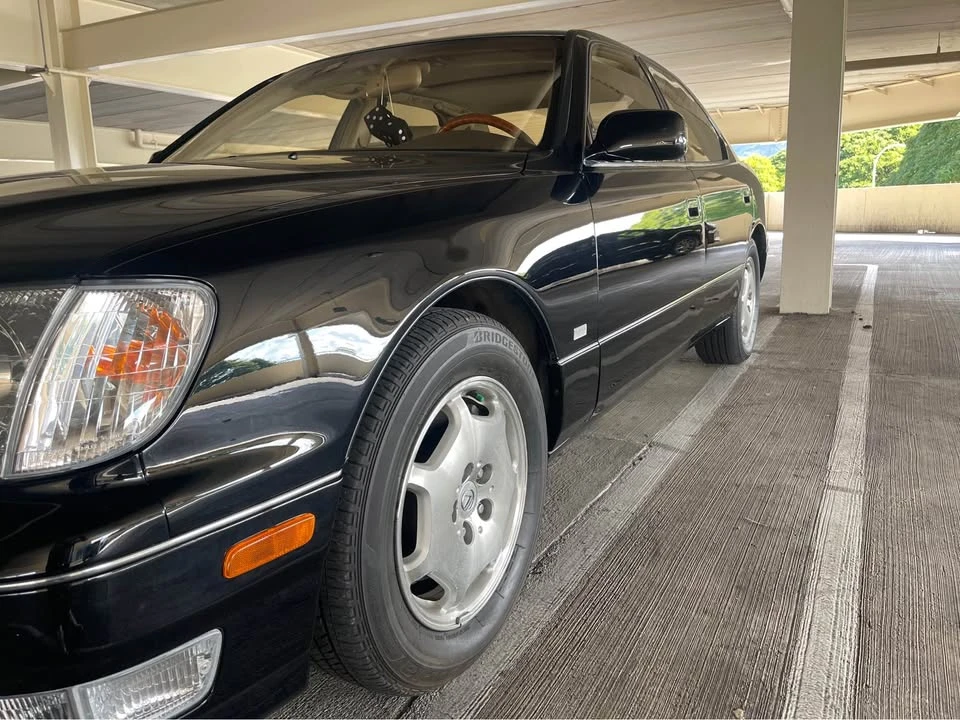 2000 Lexus LS 2nd Gen - Image 4 of 20