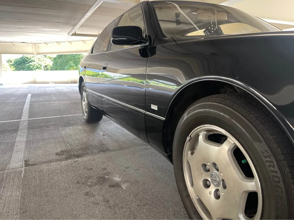 2000 Lexus LS 2nd Gen - Image 3 of 20