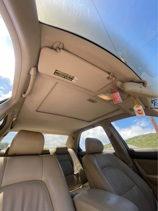 2000 Lexus LS 2nd Gen - Image 18 of 20