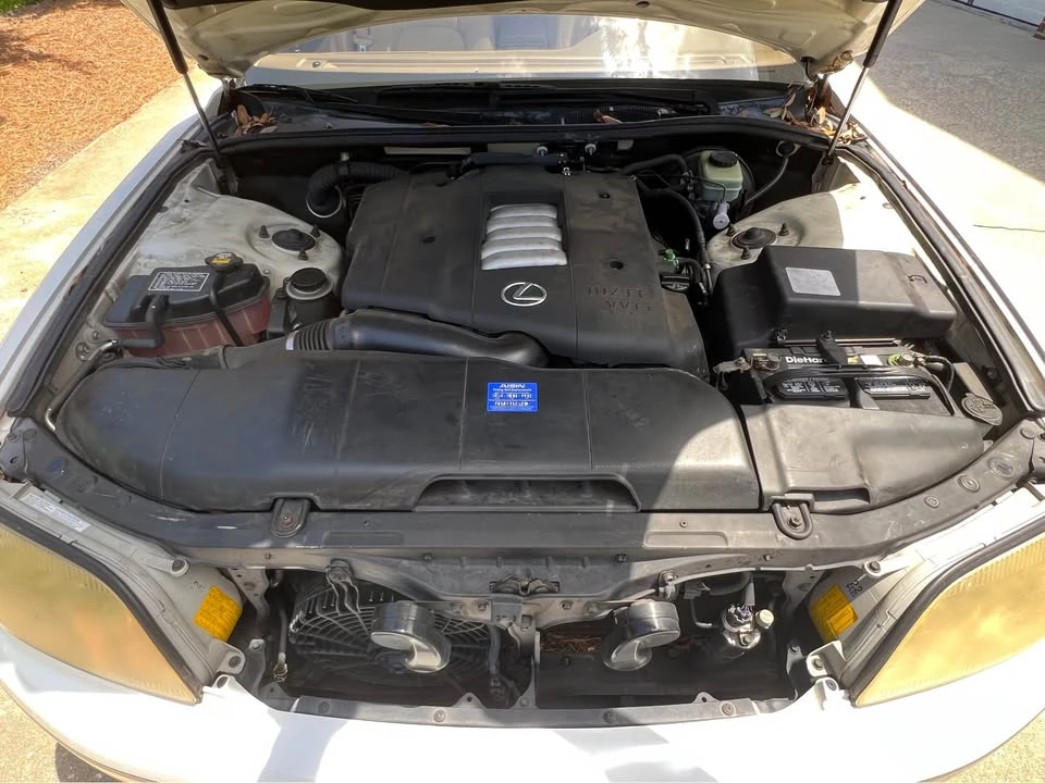2000 Lexus LS 2nd Gen - Image 13 of 13
