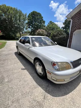 2000 Lexus LS 400 Sedan 4D