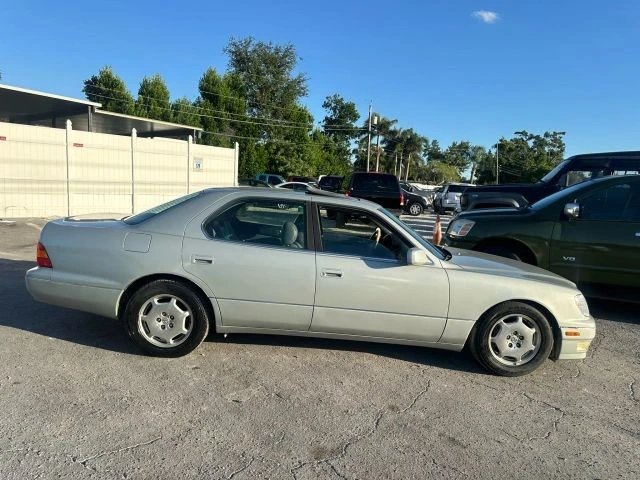 2000 Lexus LS 2nd Gen - Image 5 of 12