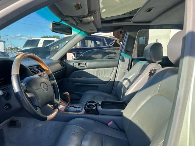 2000 Lexus LS 2nd Gen - Image 8 of 12