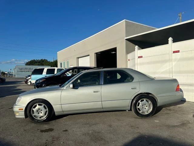 2000 Lexus LS 2nd Gen - Image 2 of 12