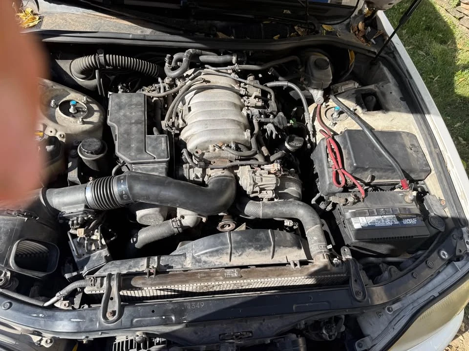 2000 Lexus LS 2nd Gen - Image 17 of 17